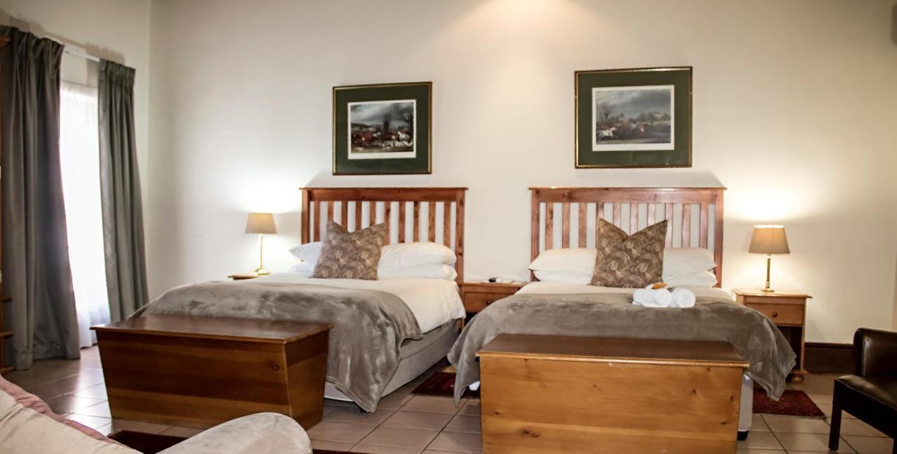 Matoppo Inn Beaufort West Dış mekan fotoğraf